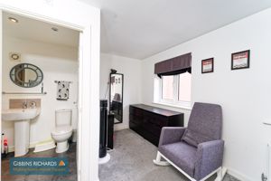 Bedroom/En-Suite- click for photo gallery